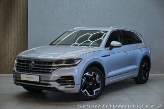 Volkswagen  Touareg  3.0 TDI