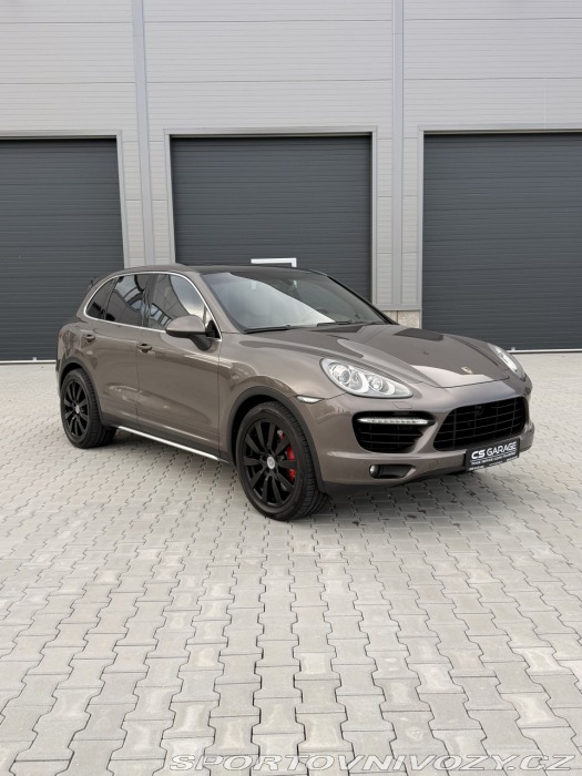 Porsche Cayenne 4.8 Turbo