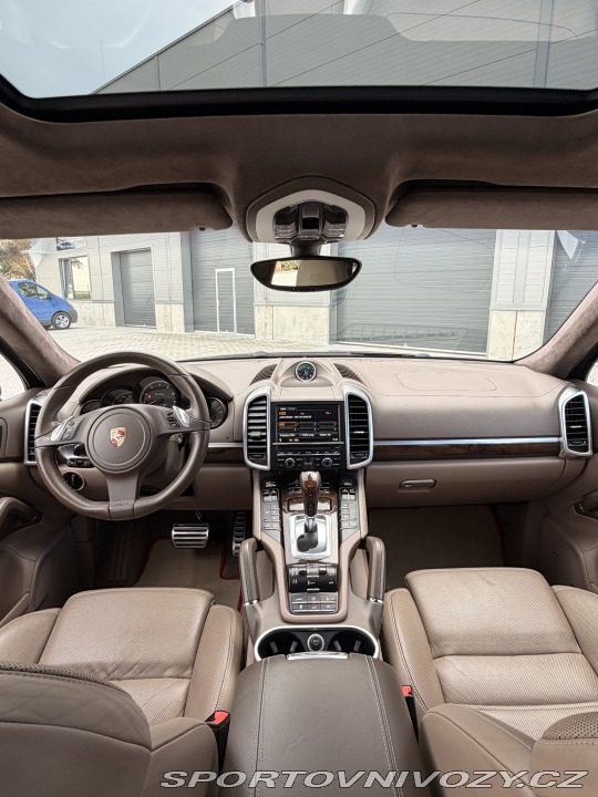 Porsche Cayenne 4.8 Turbo 2012