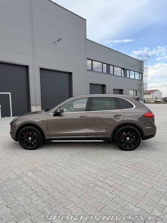Porsche Cayenne 4.8 Turbo 2012