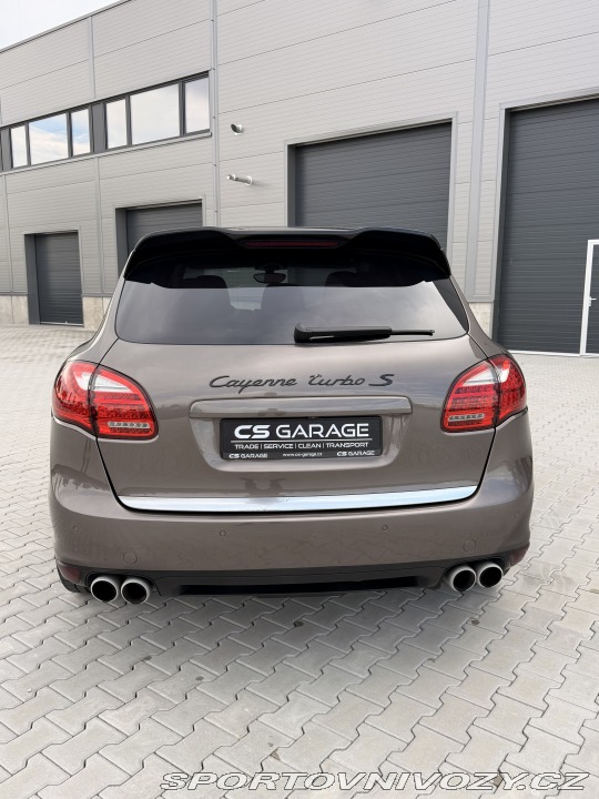 Porsche Cayenne 4.8 Turbo 2012