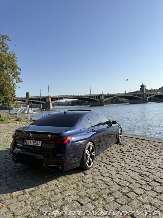 BMW 7 2019