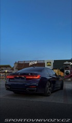 BMW 7  2019