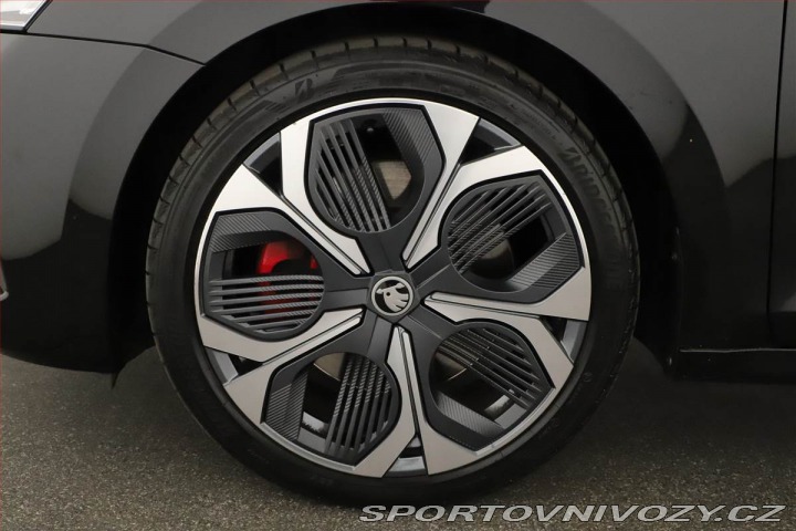 Škoda Octavia RS RS 2.0 TSI, RS, KEYLESS 2025