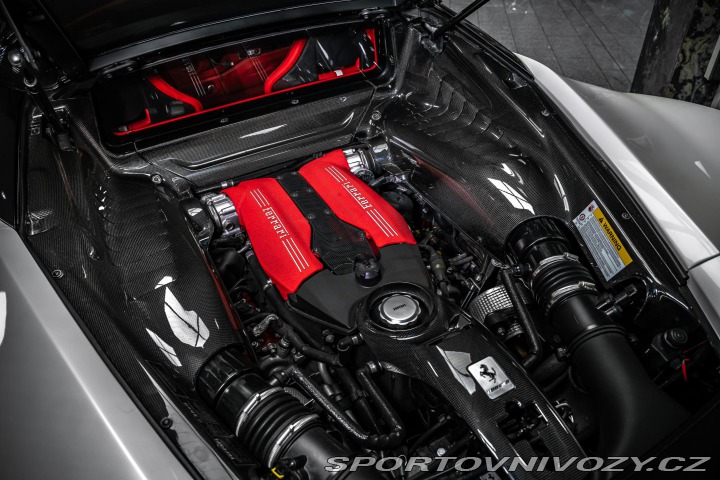 Ferrari 488 GTB LIFT/KAMERA/PPF/VÝFUK 2017