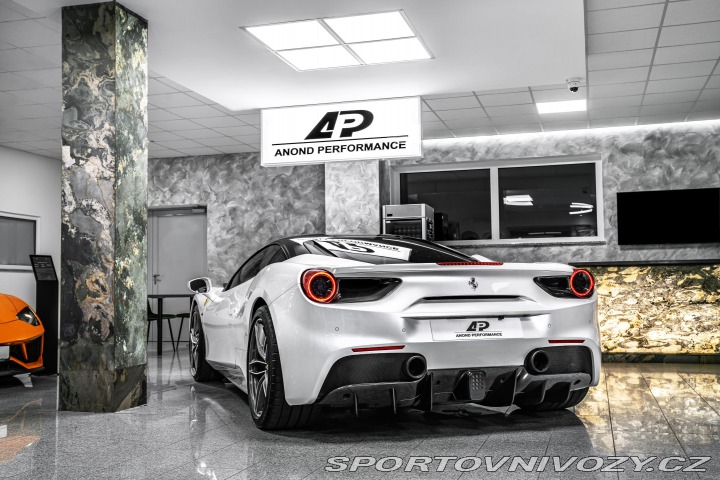 Ferrari 488 GTB LIFT/KAMERA/PPF/VÝFUK 2017