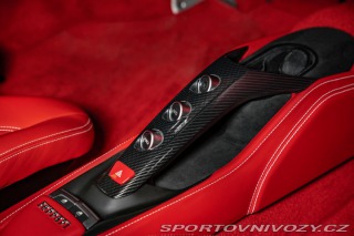 Ferrari 488 GTB LIFT/KAMERA/PPF/VÝFUK 2017