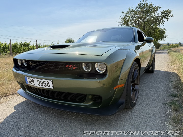 Dodge Challenger  2021