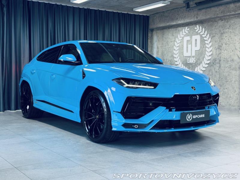 Lamborghini Urus S 23 MASAŽ HUD CARBON ZÁR