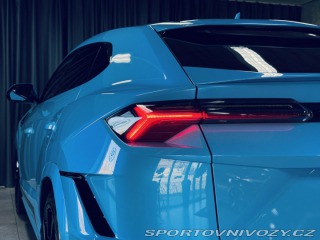 Lamborghini Urus S 23 MASAŽ HUD CARBON ZÁR 2024