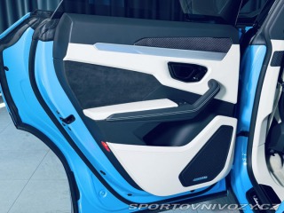 Lamborghini Urus S 23 MASAŽ HUD CARBON ZÁR 2024