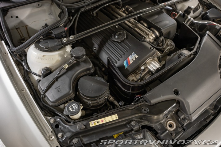 BMW M3 E46 MANUÁL, EU, HK 2002