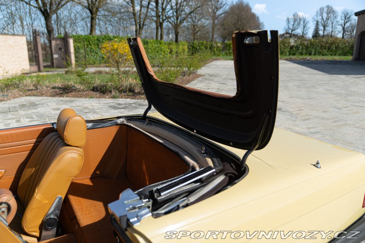 Mercedes-Benz SL 450 1977