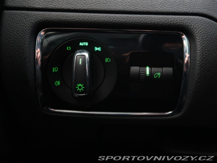 Škoda Superb Elegance 3.6 FSI V6 2013