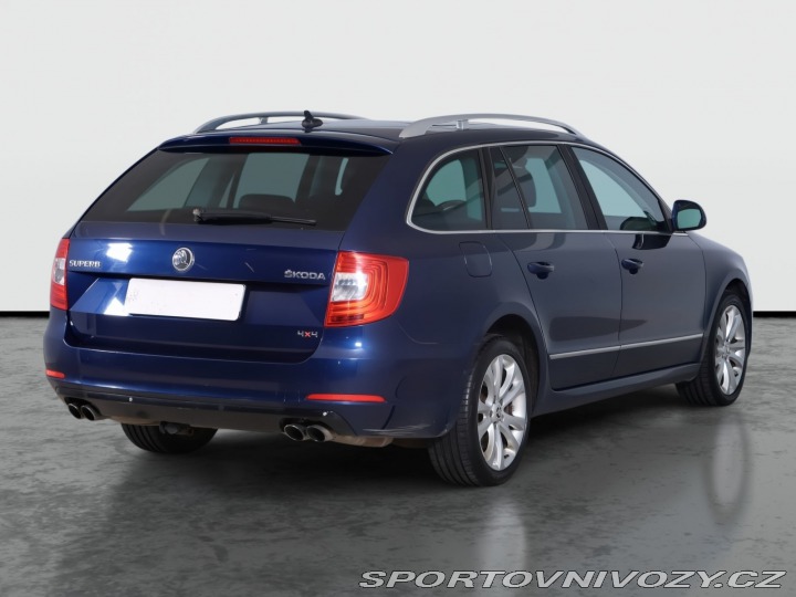 Škoda Superb Elegance 3.6 FSI V6 2013
