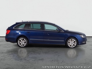 Škoda Superb Elegance 3.6 FSI V6 2013