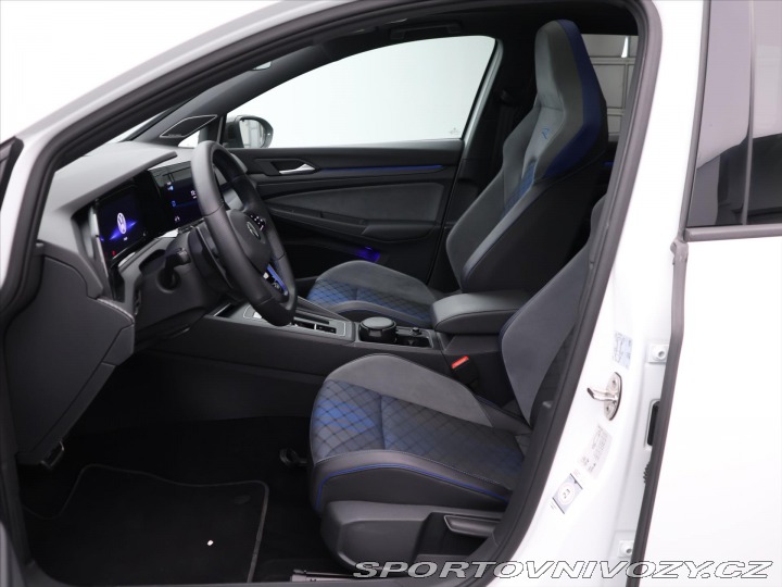 Volkswagen Golf 2,0 TSI R 235kW 4MOT DSG 2022