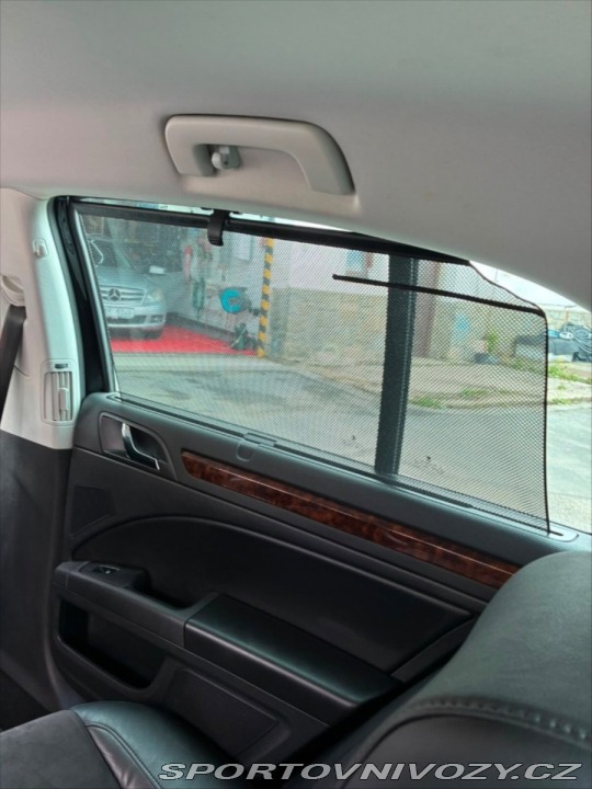 Škoda Superb 2,0   TDI 125 kW 4x4 DSG 2013