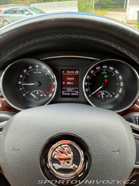 Škoda Superb 2,0   TDI 125 kW 4x4 DSG 2013