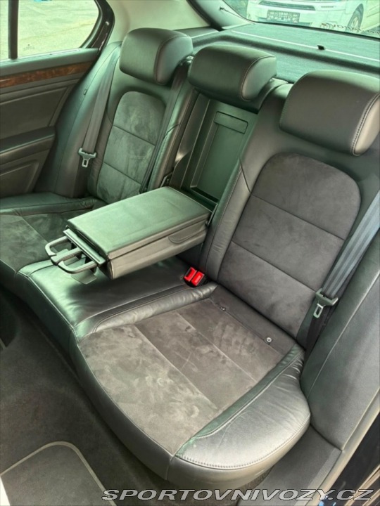 Škoda Superb 2,0   TDI 125 kW 4x4 DSG 2013
