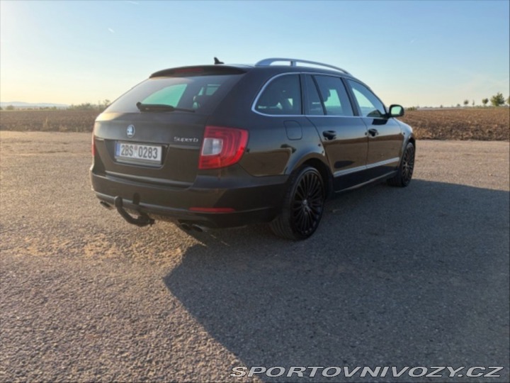 Škoda Superb 3,6 V6 L&K DSG DPH 2012