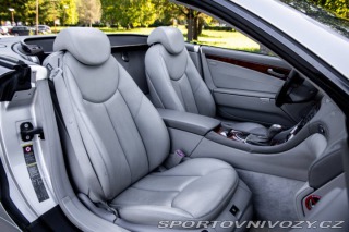Mercedes-Benz SL 350 V6 180kW / 245k 2004 2004