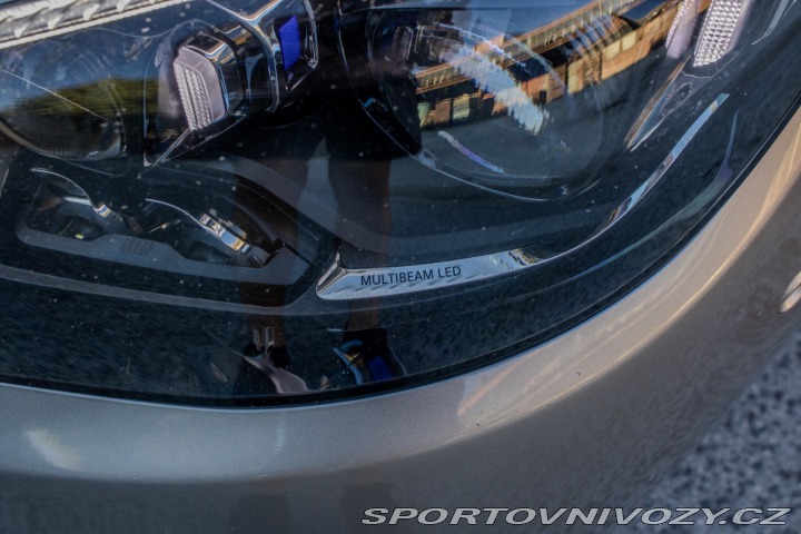 Mercedes-Benz E 220 d 4MATIC A/T AMG Lin 2020
