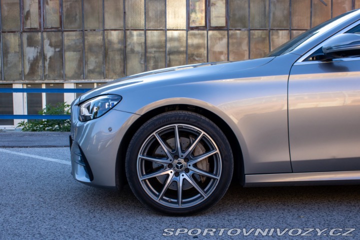 Mercedes-Benz E 220 d 4MATIC A/T AMG Lin 2020