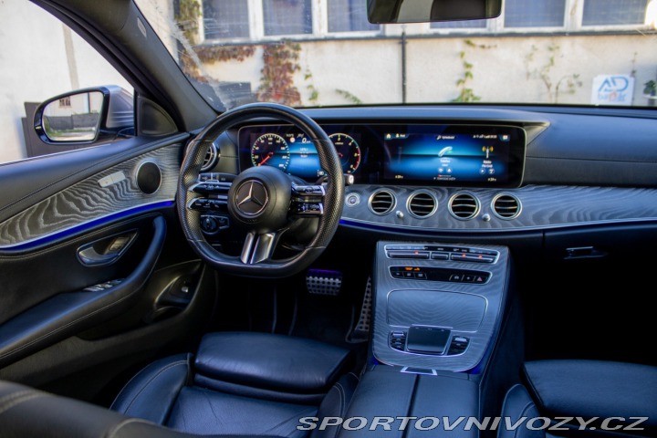 Mercedes-Benz E 220 d 4MATIC A/T AMG Lin 2020