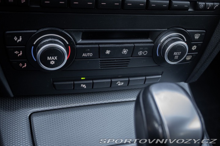 BMW 3 Touring  330d  xDrive A/T 2009
