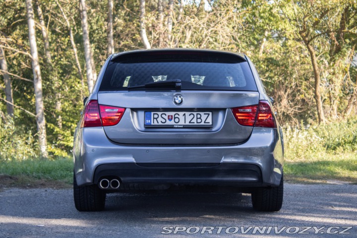 BMW 3 Touring  330d  xDrive A/T 2009