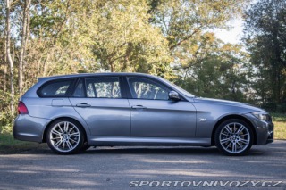 BMW 3 Touring 330d xDrive A/T 2009