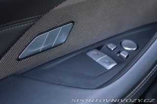 BMW M4 Competition RWD Carbon L 2023