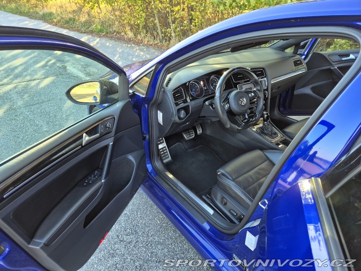 Volkswagen Golf R 2014