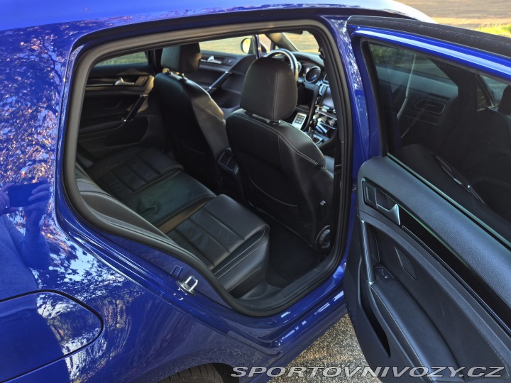 Volkswagen Golf R 2014