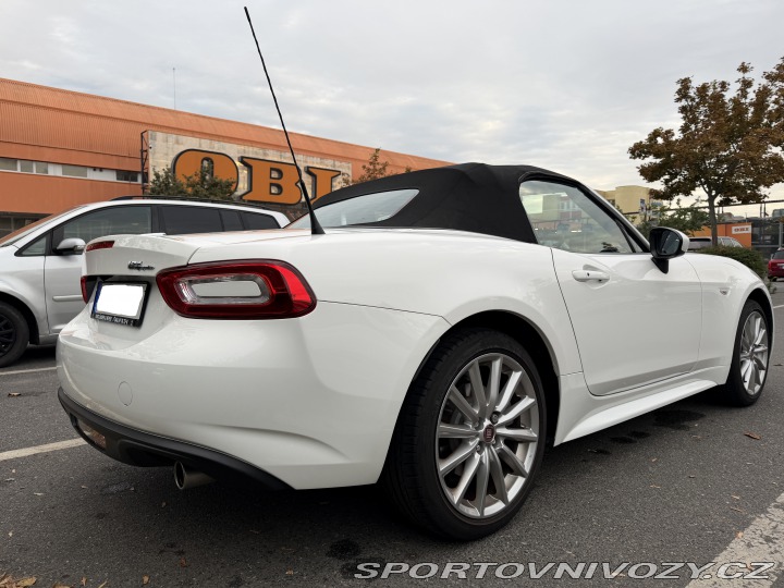 Fiat 124 Spider 2019