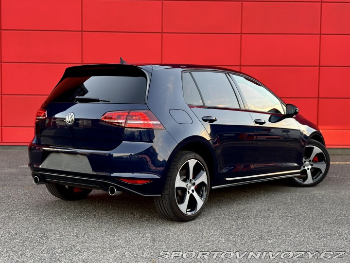 Volkswagen Golf GTI 2.0 TSI 162kW DSG 2015