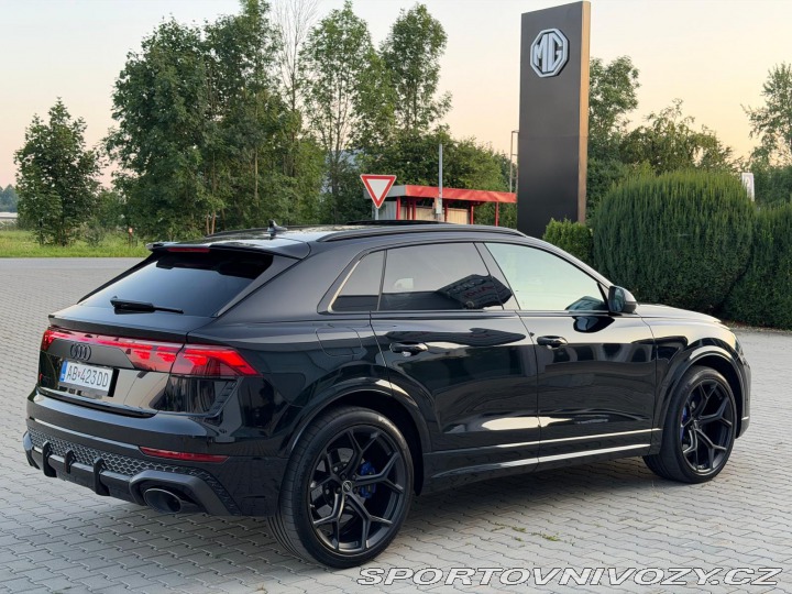 Audi RS Q8 Performance Záruka 5r 2025