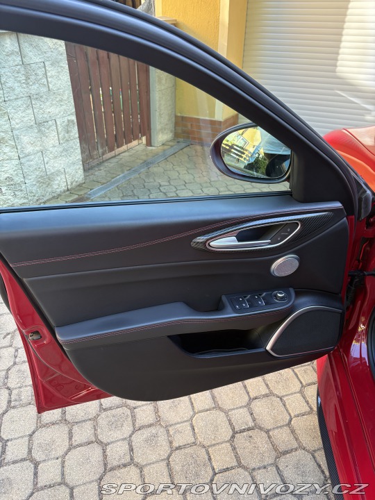 Alfa Romeo Giulia 2017