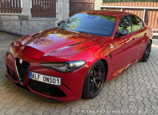 Alfa Romeo Giulia  2017