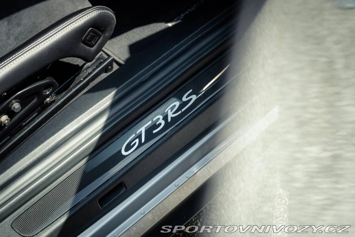 Porsche 911 GT3 RS 2016