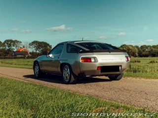 Porsche 928 4.7 S 1983