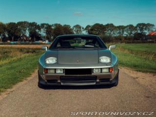 Porsche 928 4.7 S 1983