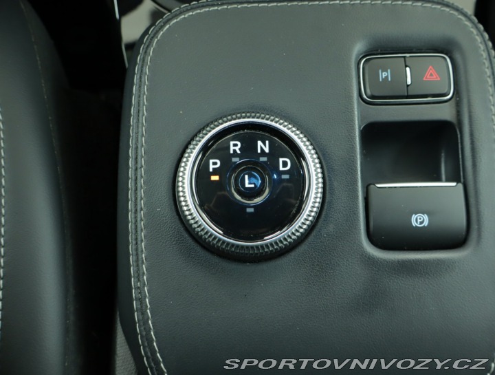 Ford Mustang Mach-E Standard Range RW 2021