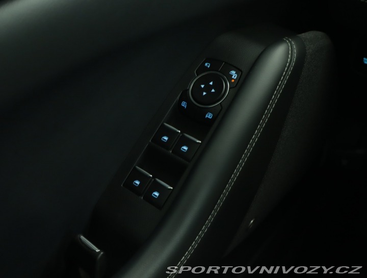 Ford Mustang Mach-E Standard Range RW 2021