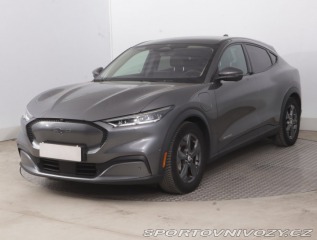 Ford Mustang Mach-E Standard Range RW 2021