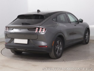 Ford Mustang Mach-E Standard Range RW 2021