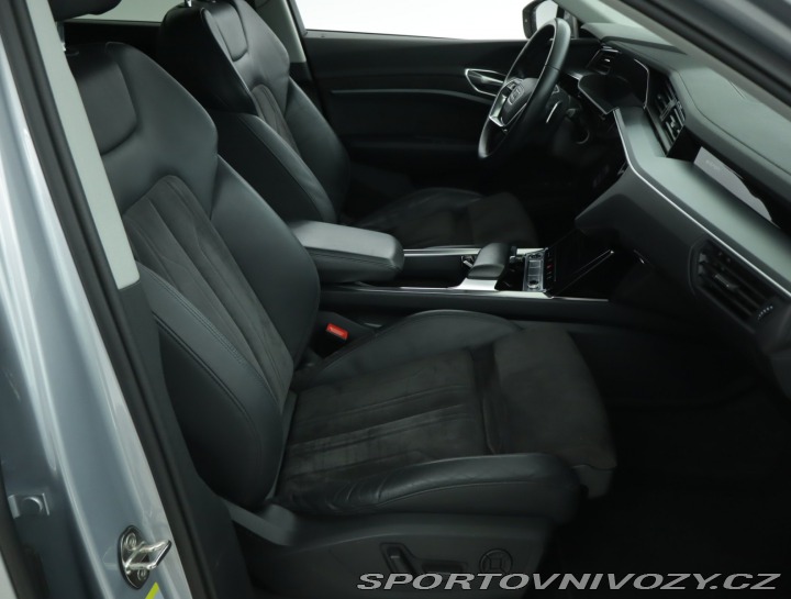 Audi Ostatní modely e-tron  e-tron 50 quattro 2021