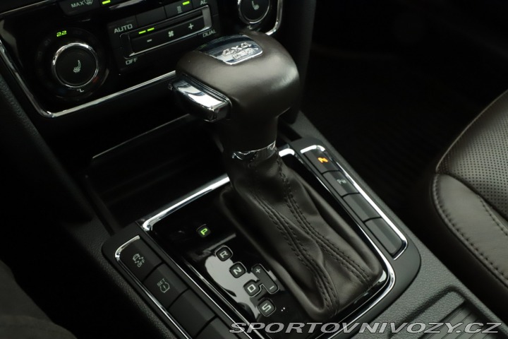 Škoda Superb Laurin&Klement 3.6 FS 2012