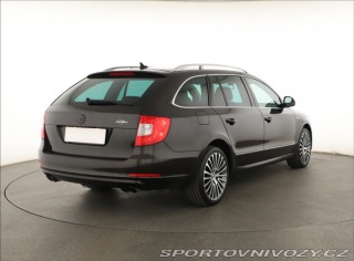 Škoda Superb Laurin&Klement 3.6 FS 2012